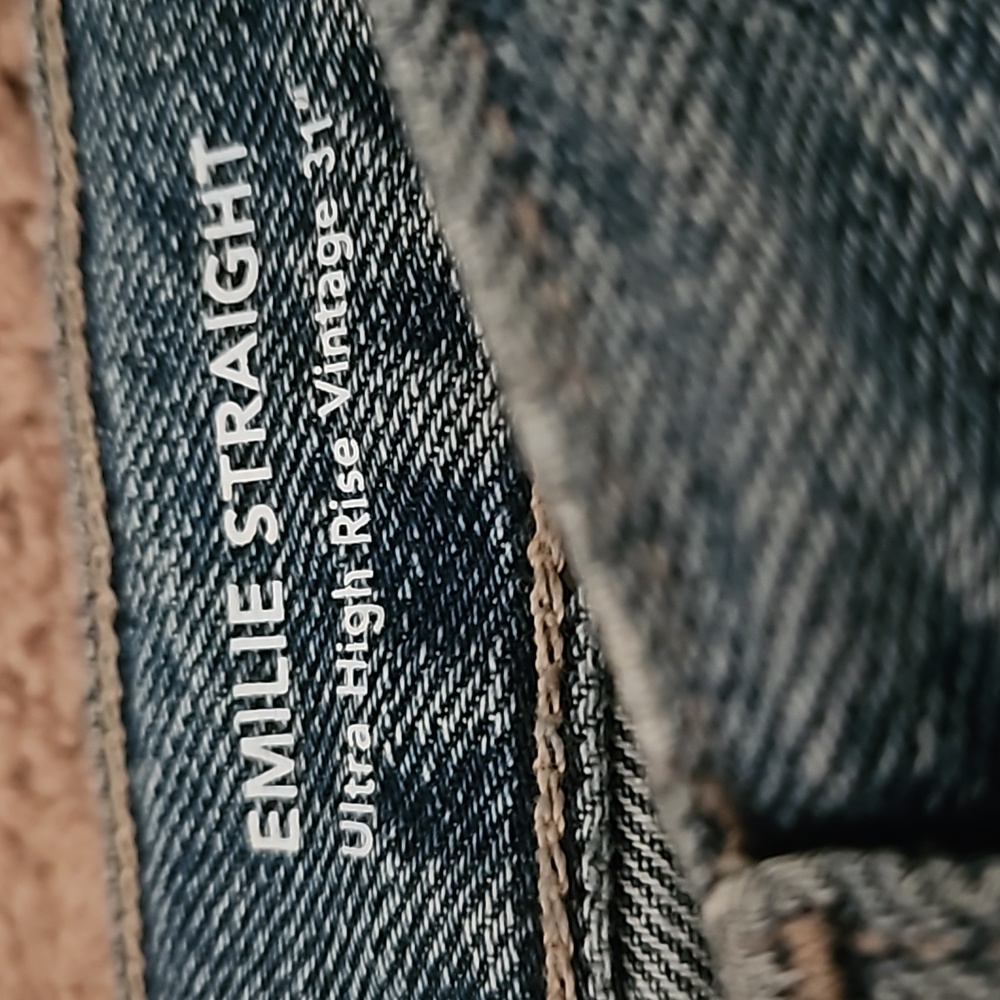 DL1961 High Rise Straight Jean - Picture 10 of 13